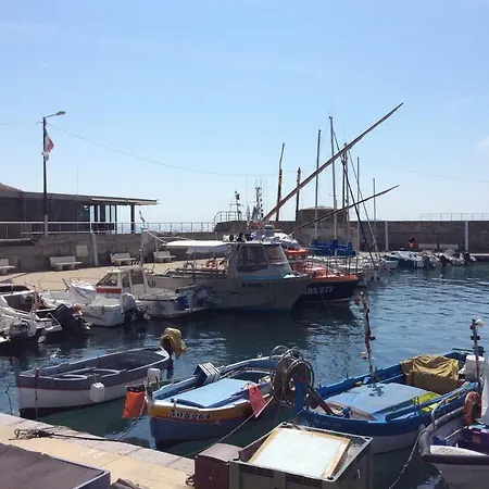 Port Immo Les Ondines Cote D'azur Piscine