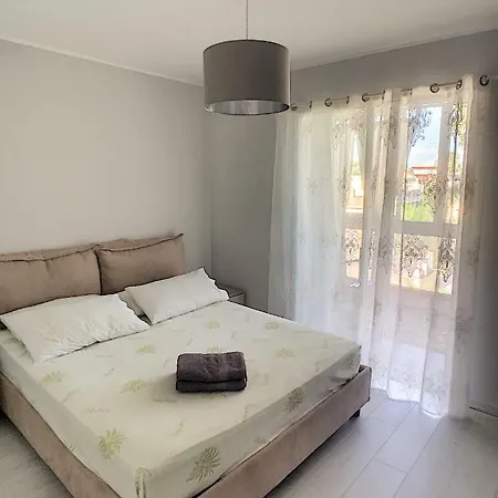 Port Immo Les Ondines Cote D'azur Piscine Apartamento *
